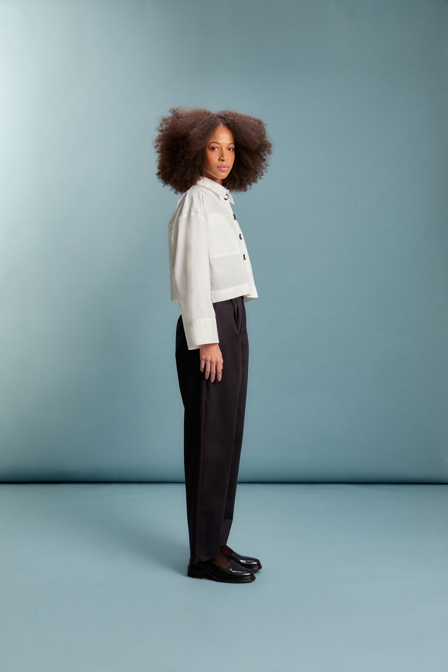 Camisa Cropped Manga Longa em Tricoline Premium
